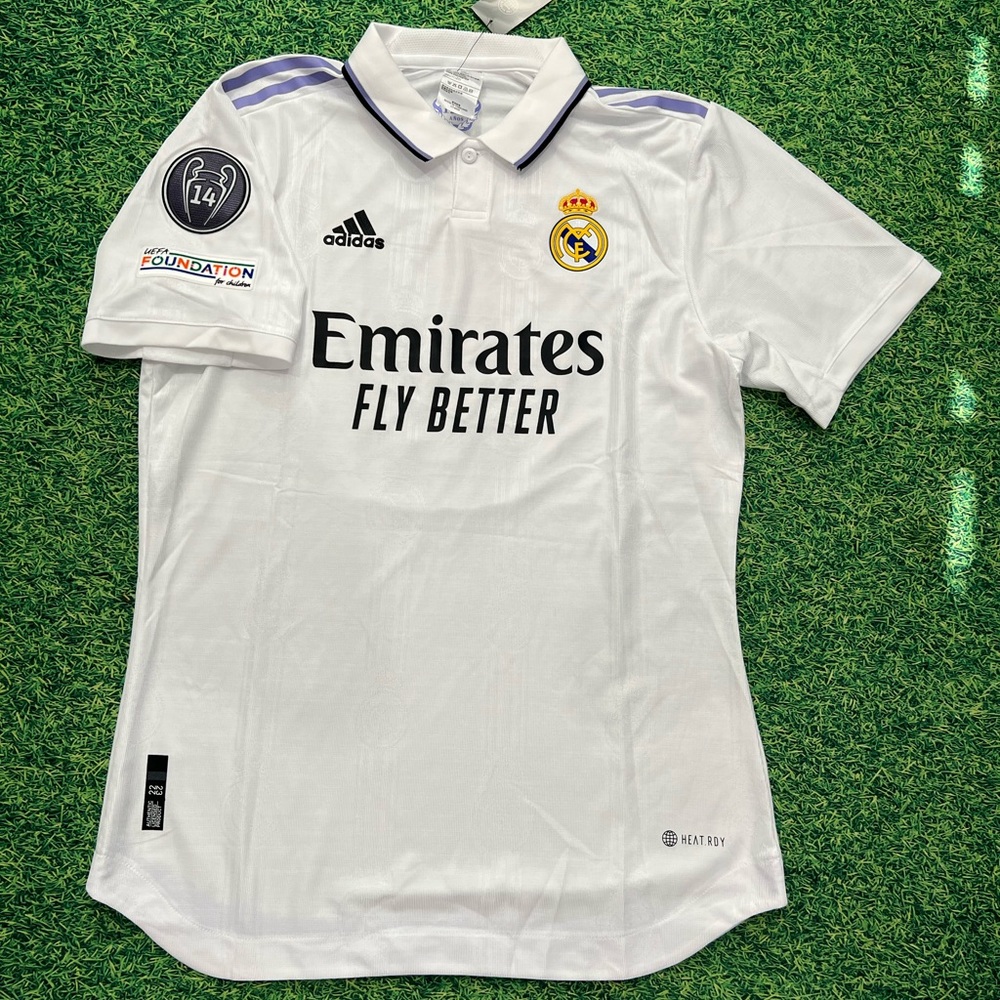 Real Madrid 22/23 Home Authentic Jersey with Kroos Printing